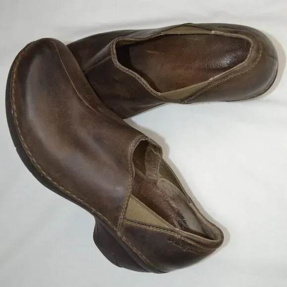 Patagonia Women's 7.5 Brown Leather Slip On Clogs - Picture 8 of 9